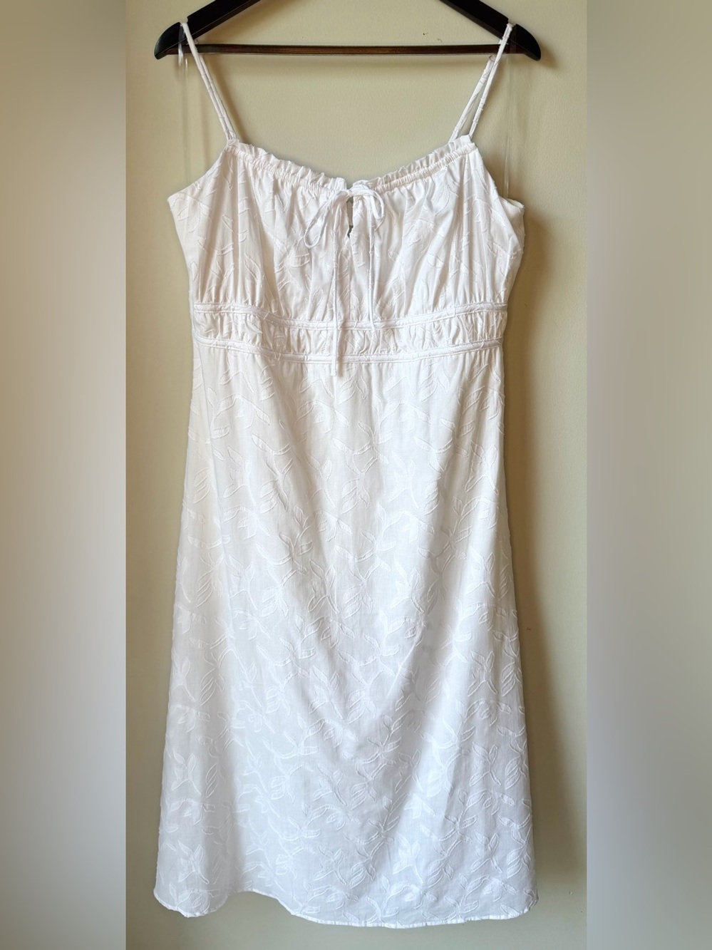Francesca’s Mi Ami White Embroidered Midi Dress Size XL NWT